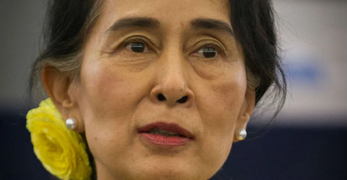 Barma přepisuje dějiny: opoziční strana Su Ťij má absolutní většinu