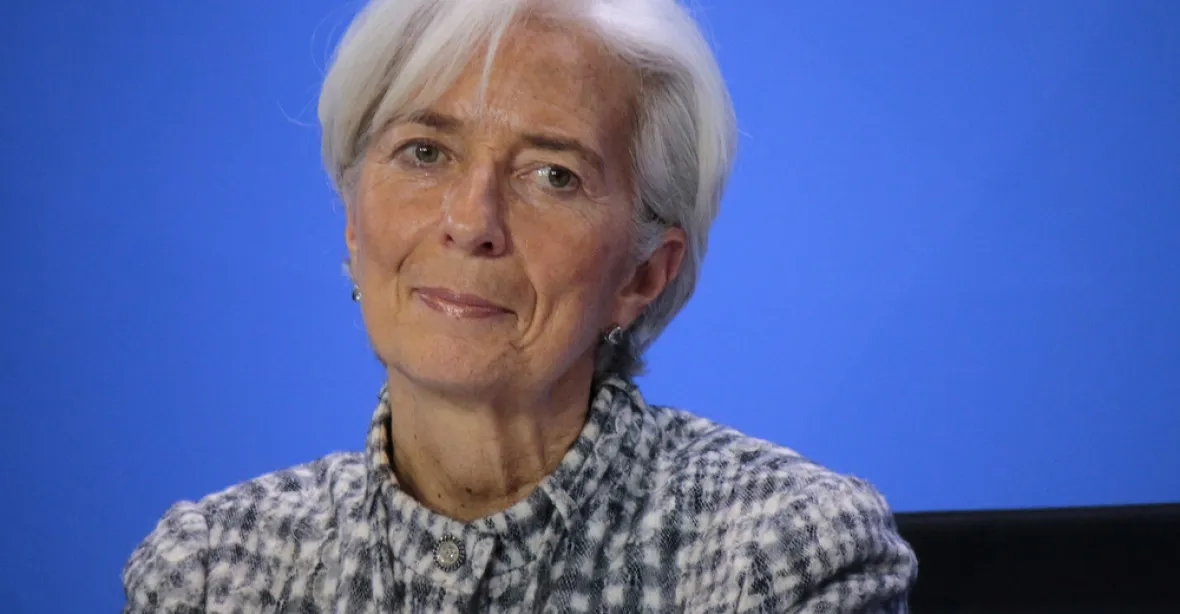 Šéfka MMF půjde k soudu kvůli 400 milionům