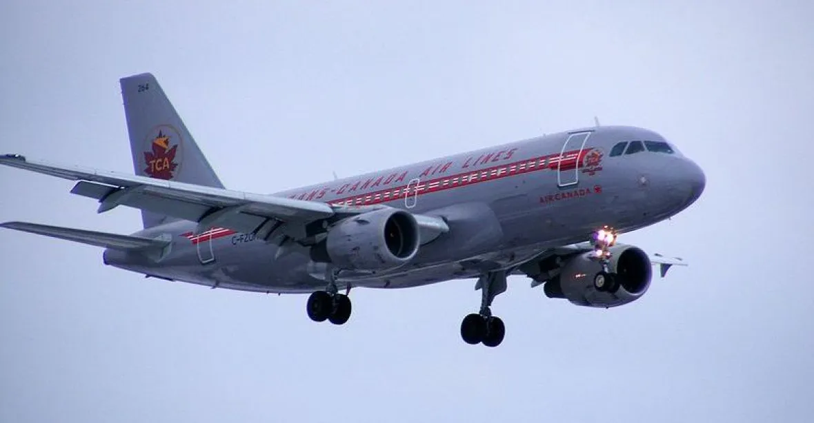 Turbulence zranila osm pasažérů letadla