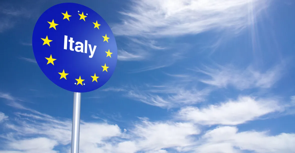 Schengen dál padá. Itálie chystá kontroly na slovinské hranici