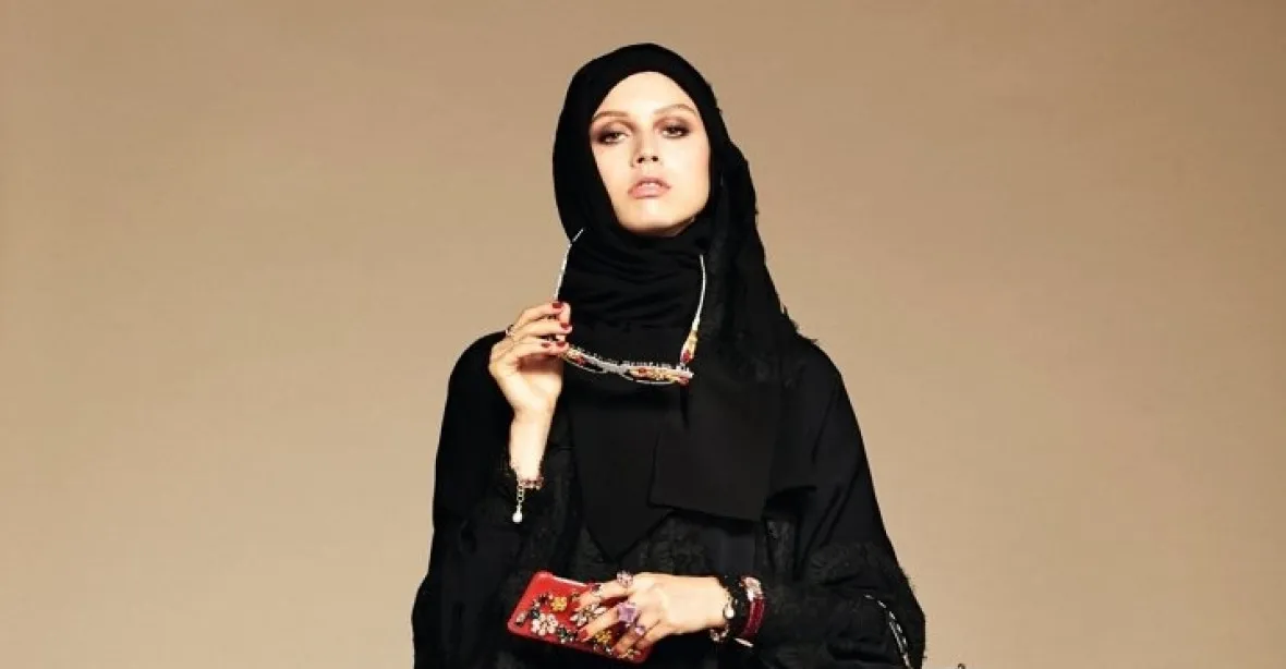 Vstříc době: Dolce&Gabbana má kolekci pro muslimky