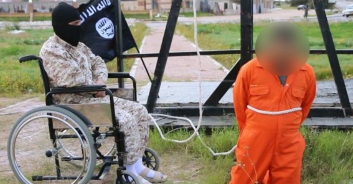 Novým katem ISIS v Libyi je hendikepovaný muž na vozíčku