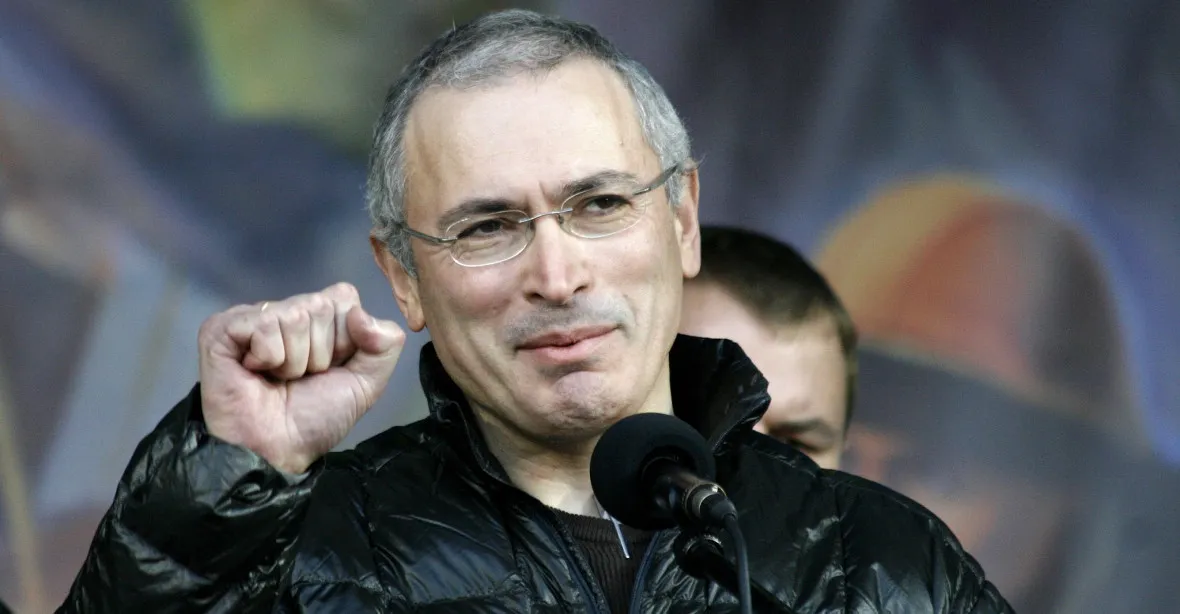Rusové dali Chodorkovského na seznam Interpolu