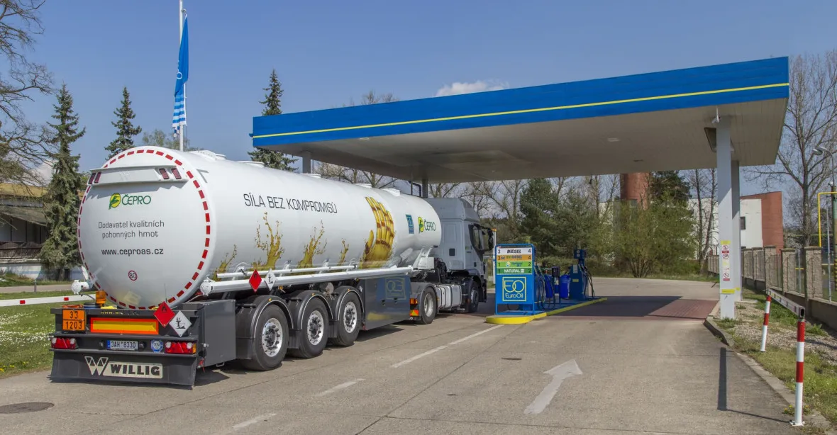 Prodej biopaliv se zhroutil. Jsou dražší než benzin a nafta