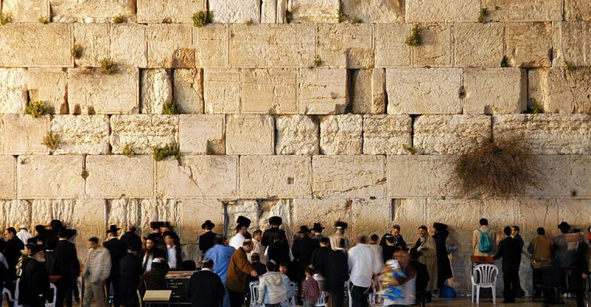Polovina izraelských Židů chce odsun Arabů, ukázal průzkum