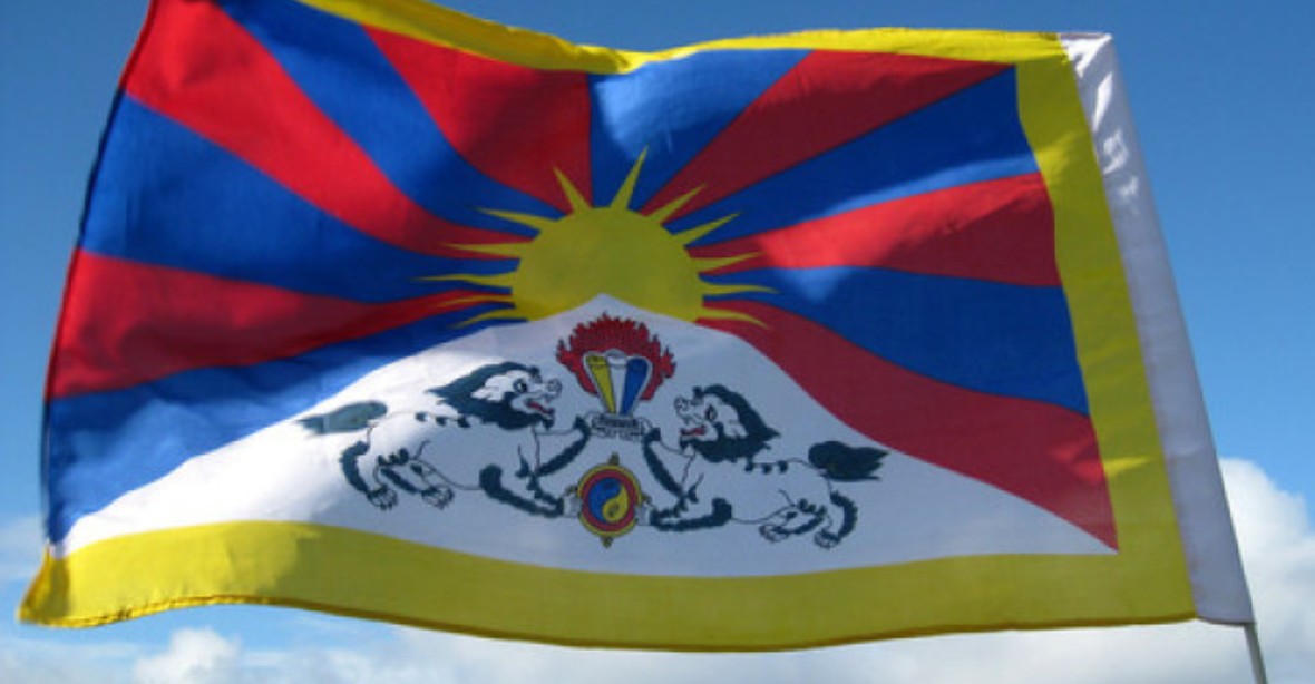 Tibeťana napadli čínští vítači. Hrozí mu zákaz pobytu