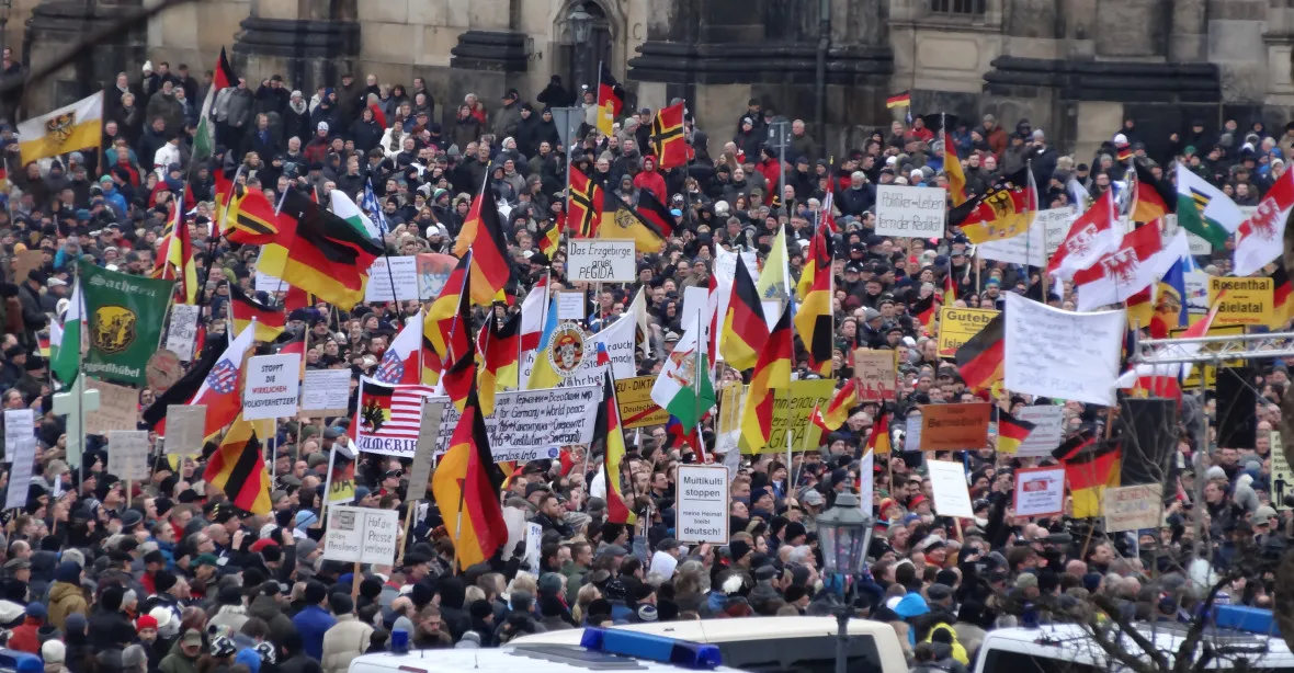 Strach Němců z terorismu rekordně narostl. Stěžují si na laxnost politiků
