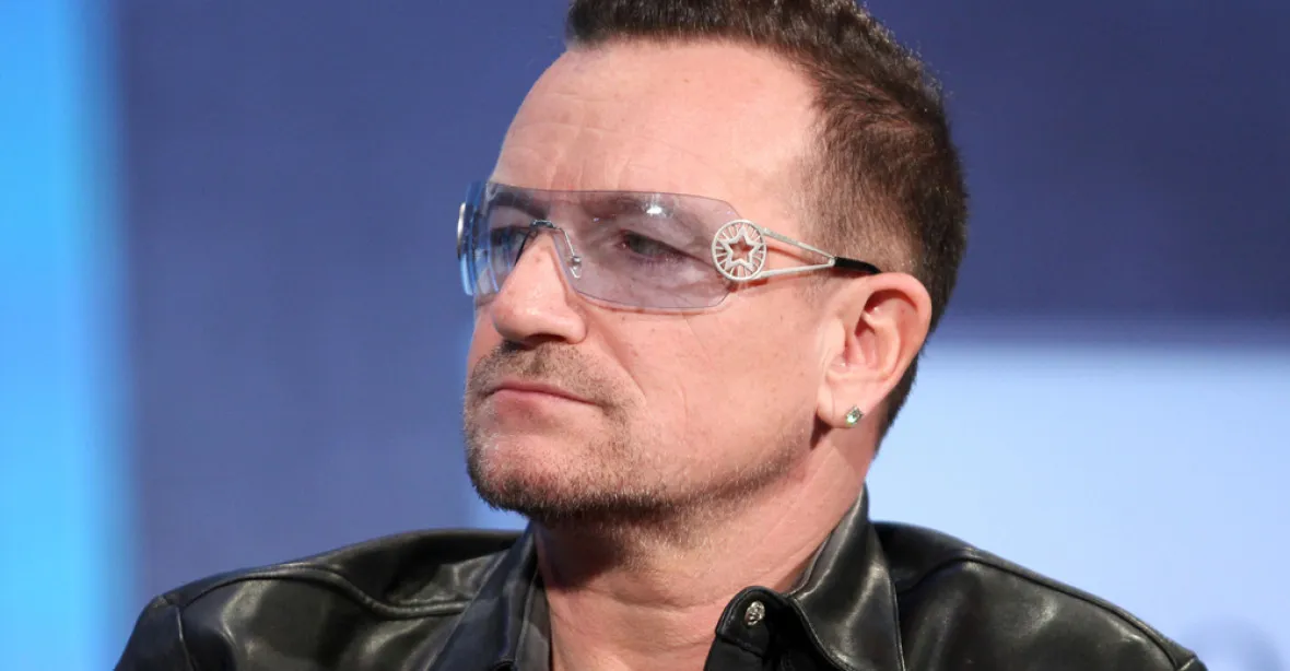 Při útoku v Nice zachraňovala policie i zpěváka U2