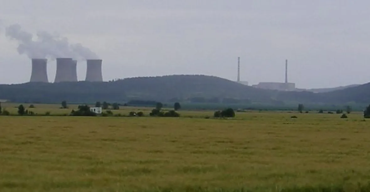 Policie provedla razii v jaderné elektrárně