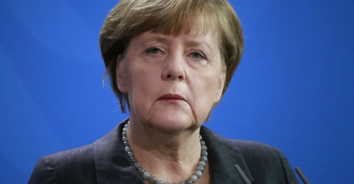 ‚Masakr motorovou pilou‘. Německé listy o šoku z porážky Merkelové