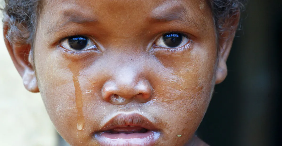 V extrémní chudobě žije na světě téměř 385 milionů dětí