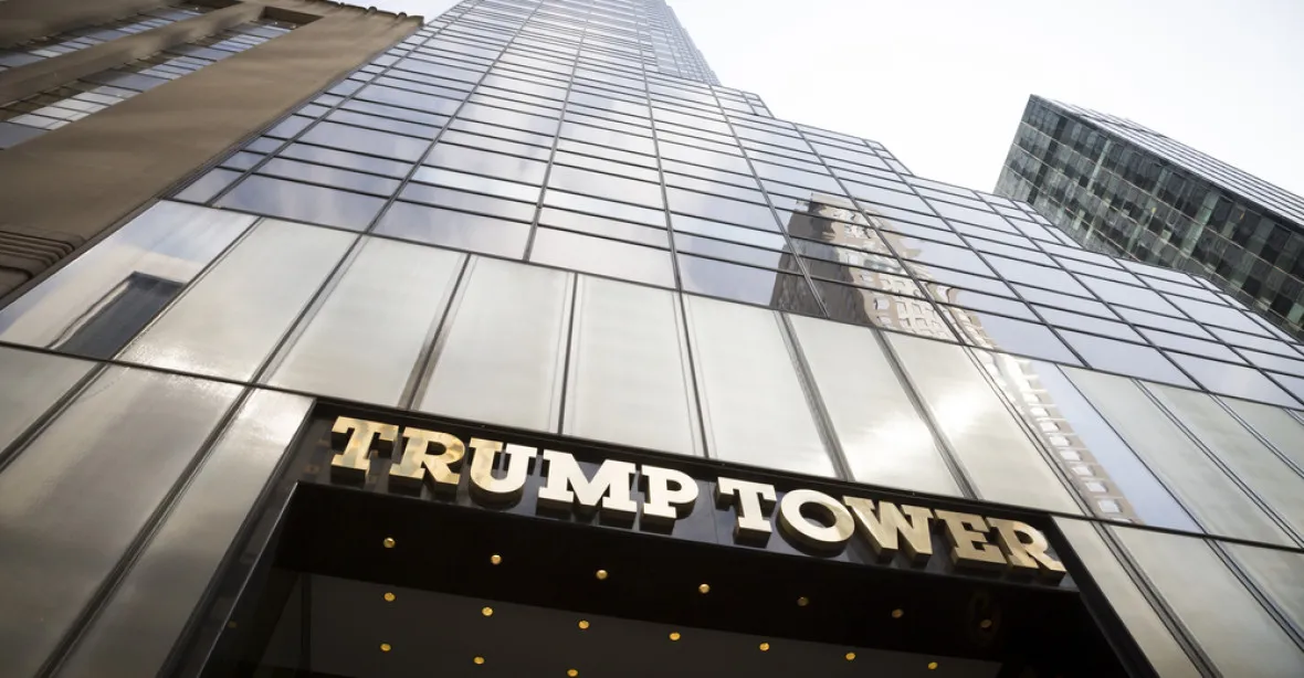 Pryč s Trumpem. Newyorské mrakodrapy odstraní jméno prezidenta