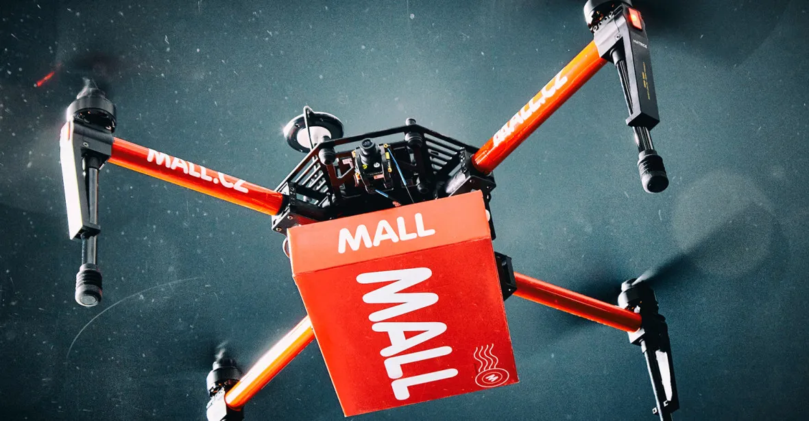 Český e-shop poprvé doručil zásilku dronem, nesl hračky