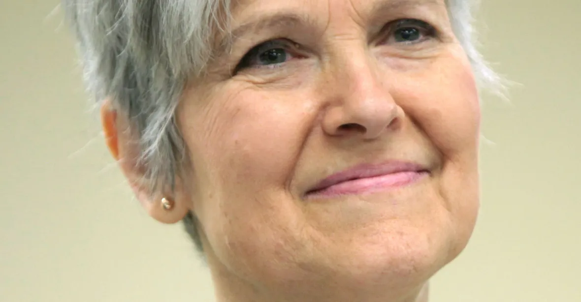 Šance pro Clintonovou? Americká politička Steinová žádá o přepočet hlasů