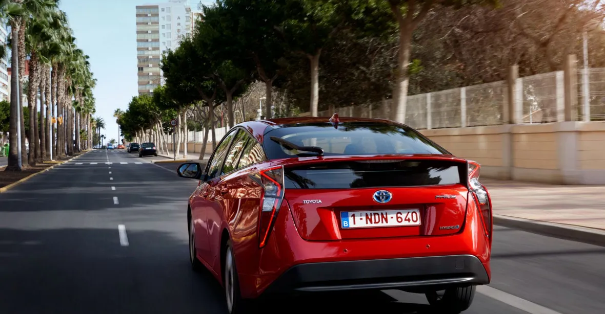 Toyota Prius: Evoluce pokračuje, řidičsky ale neuspokojí