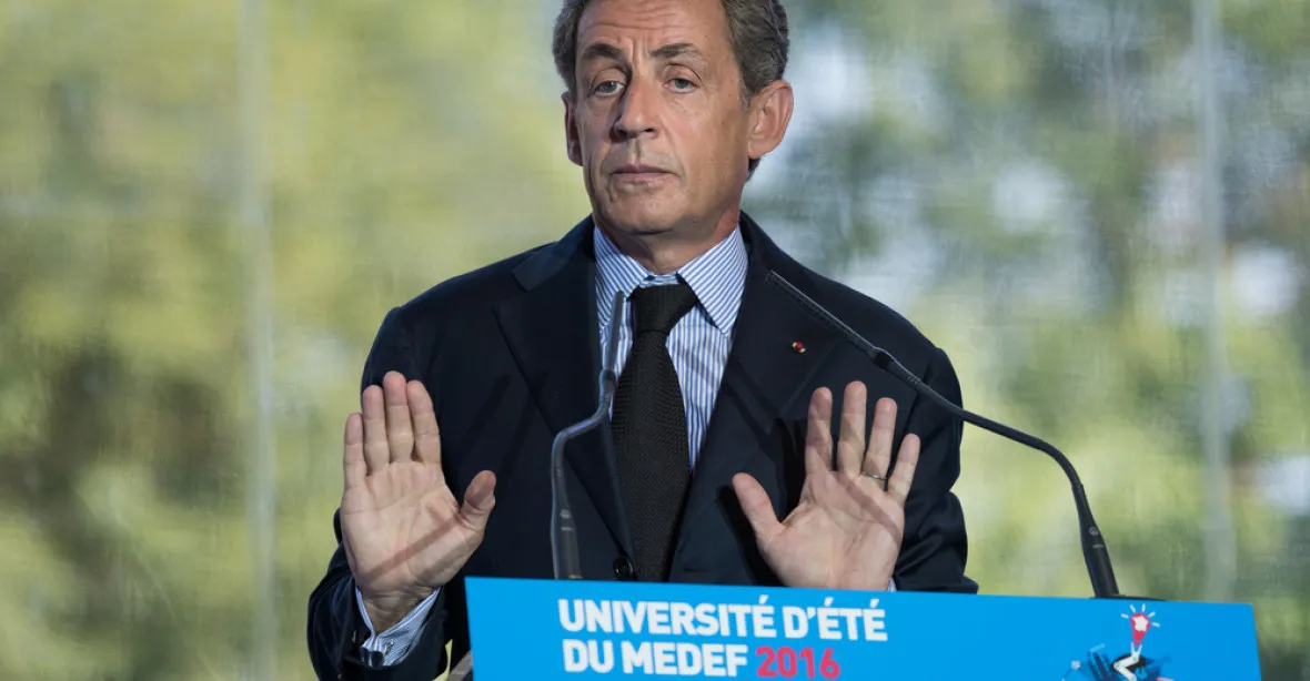 Sarkozy bude souzen kvůli nelegálnímu financování kampaně