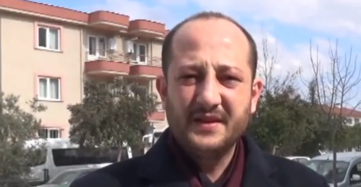 Připravte se na občanskou válku, varoval turecký poslanec před referendem