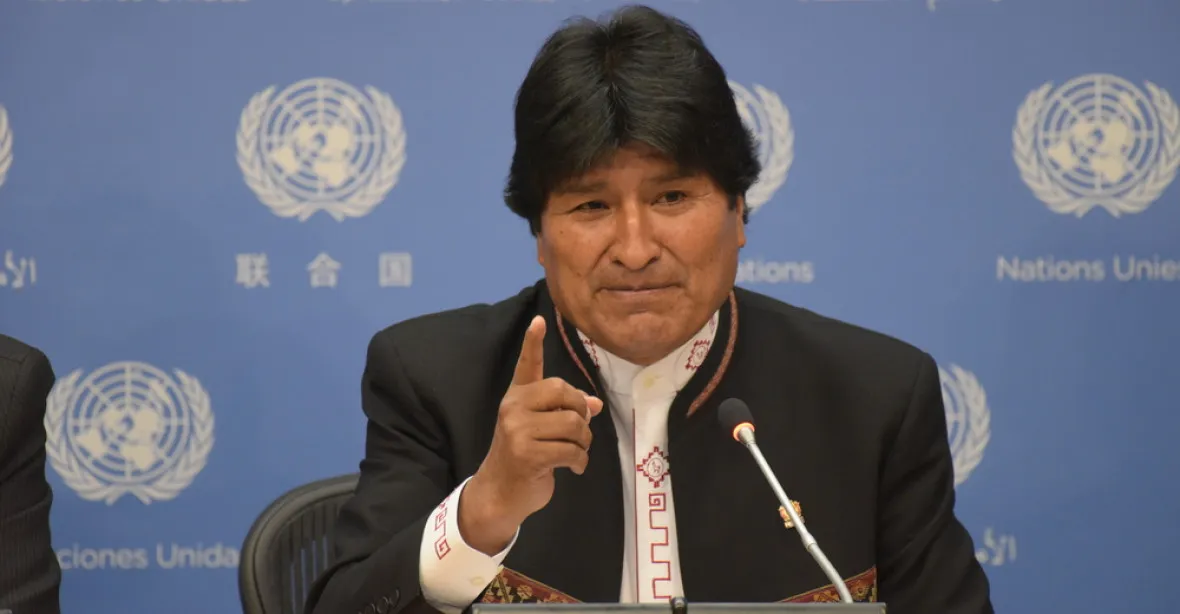 Bolivijský prezident Morales se odjel léčit na Kubu kvůli „zásadním komplikacím“