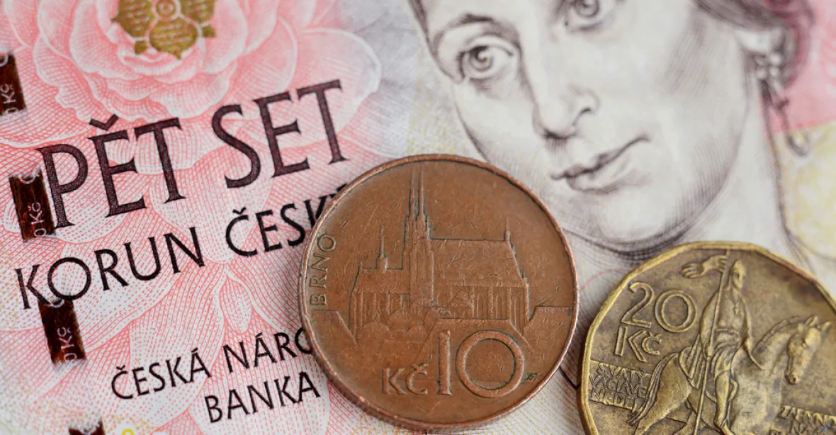 Kapitál českých firem z daňových rájů klesl o 40 miliard korun