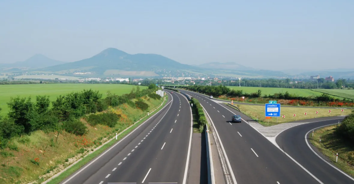 V jižních Čechách začala výstavba další části D3. Za 933 milionů