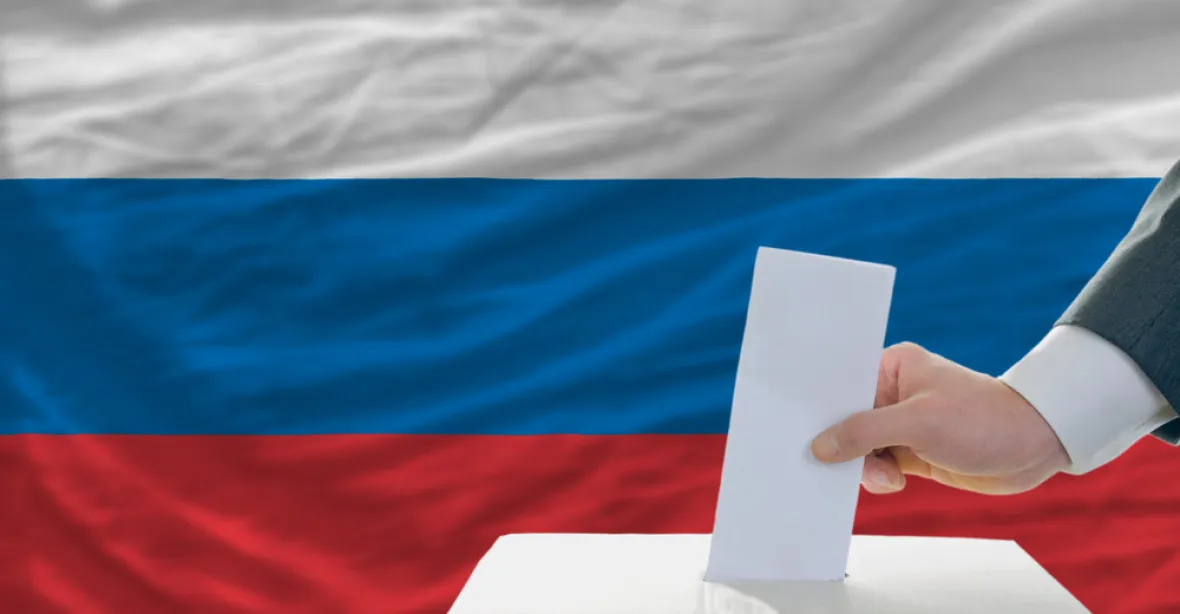Američané ovlivňovali naše volby, tvrdí Rusko