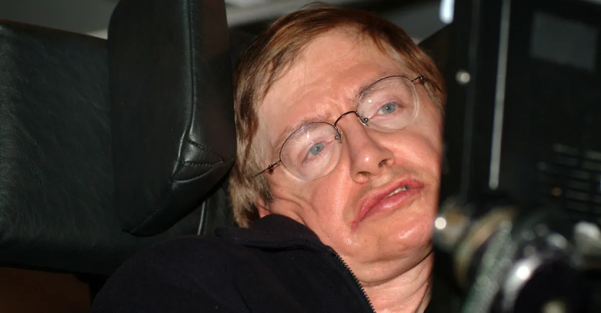 Hawking bude hledat možnosti života mimo Zemi