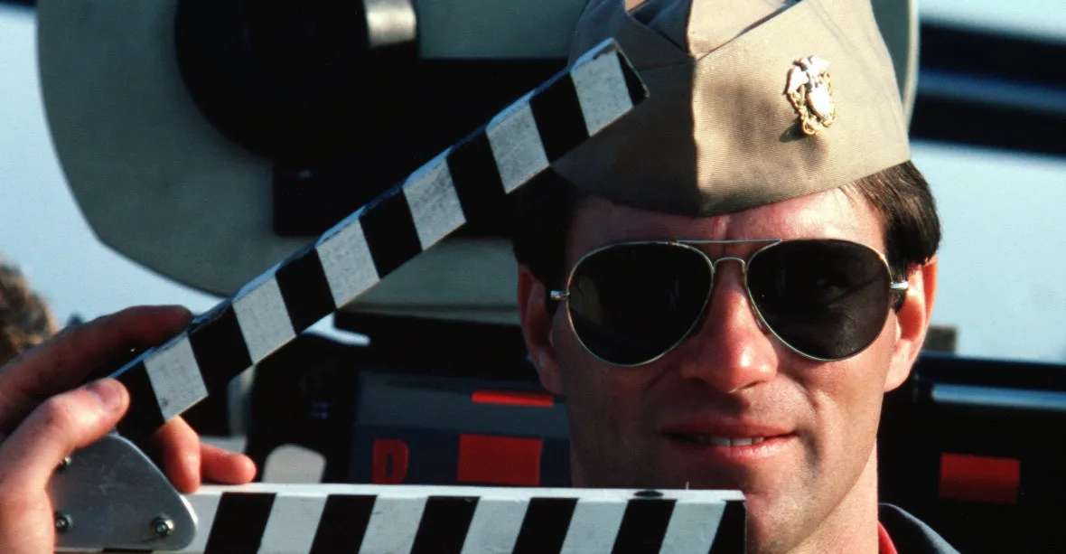 Tom Cruise se po 30 letech chystá natáčet pokračování filmu Top Gun
