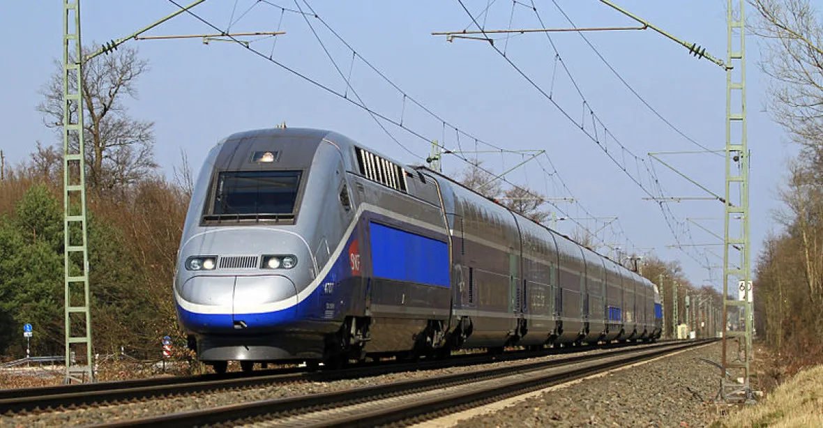Vlaky s lidmi se pořítí rychlostí 300 km za hodinu bez strojvůdce. Už za 5 let