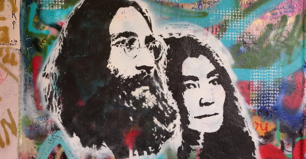 Yoko Ono bylo překvapivě přiznáno spoluautorství hitu Imagine