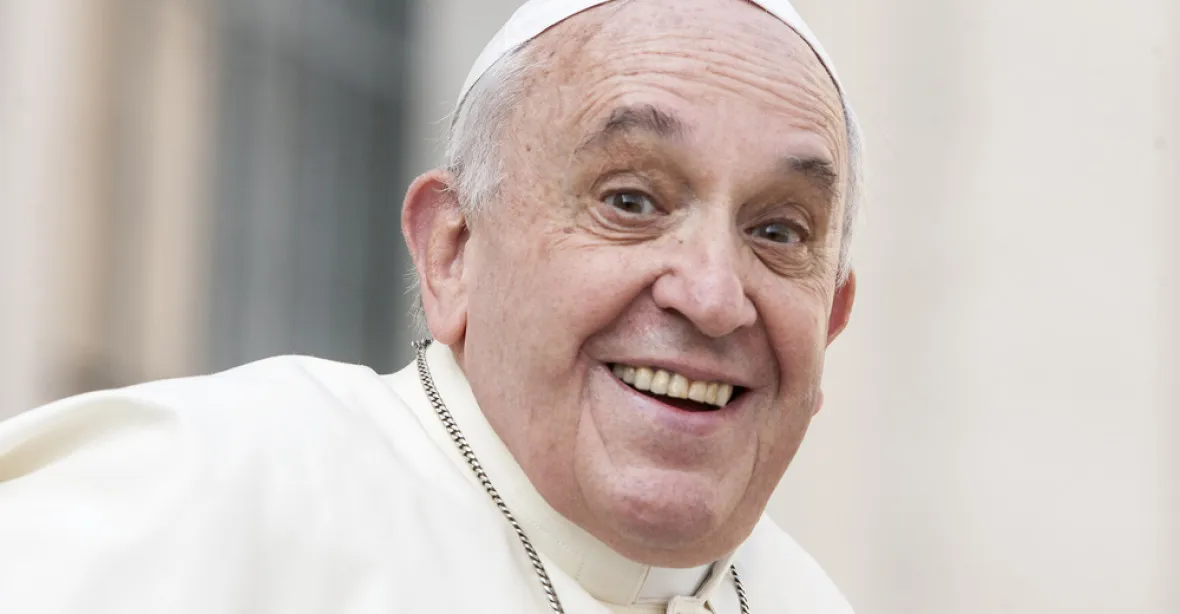 Papež zvažuje exkomunikaci mafiánů a korupčníků