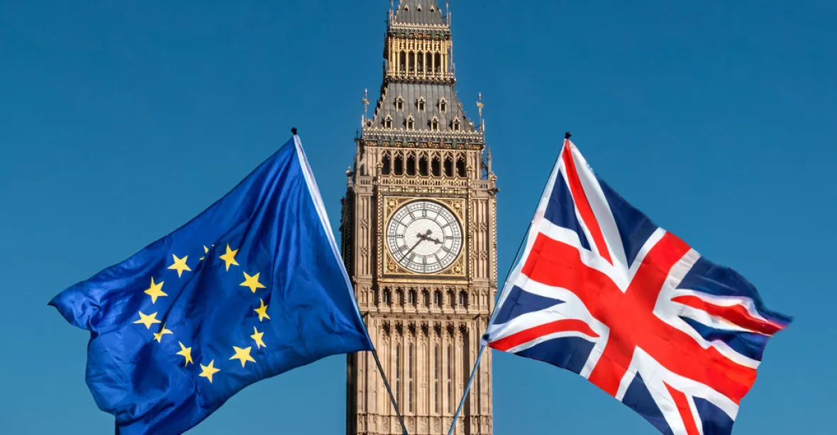 Brexit oficiálně začal. Startuje vyjednávání mezi EU a Londýnem