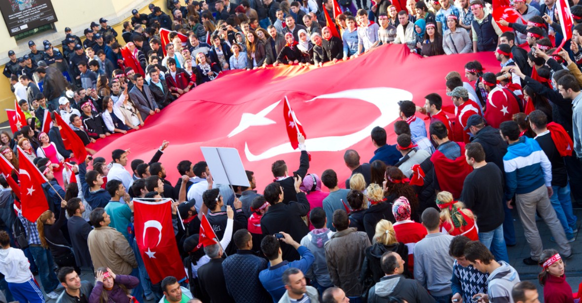 První výročí nezdařeného vojenského puče. Turecko čekají demonstrace