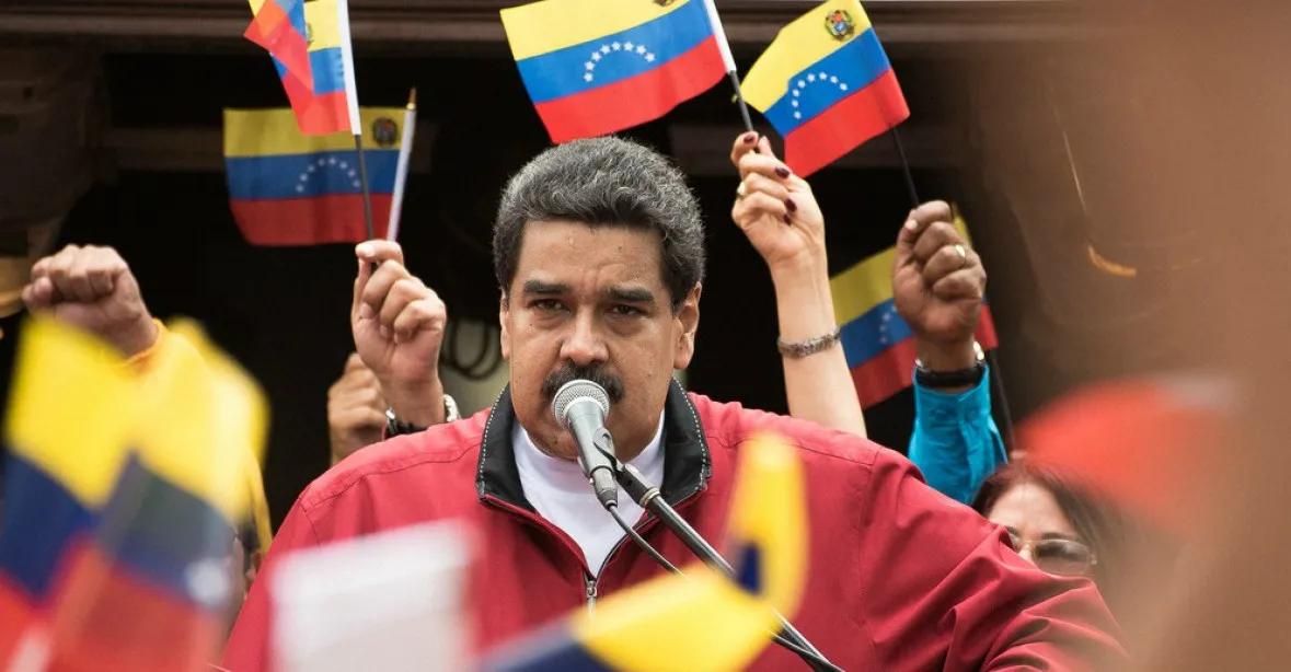 Na hraně občanské války:  Maduro si chce volbami posílit pozici
