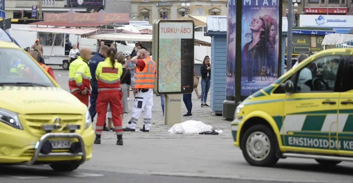 Útok ve Finsku: Muž pobodal několik lidí, nejméně jeden mrtvý