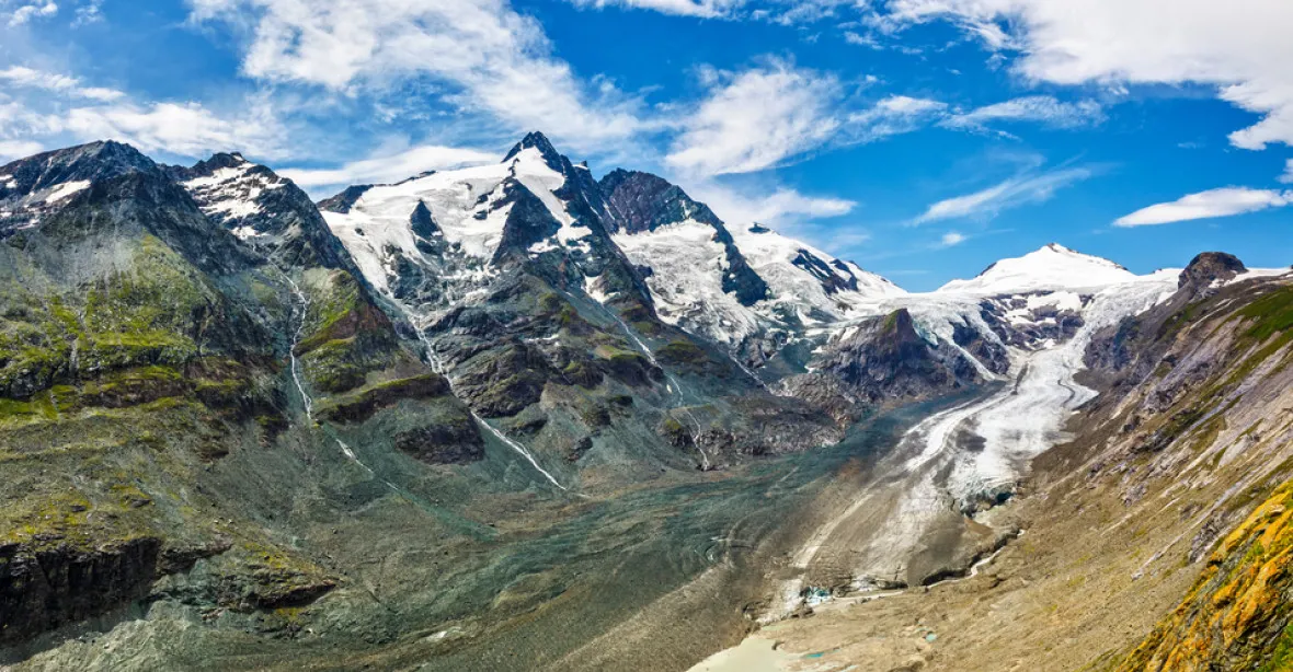 Neštěstí v rakouských horách si vyžádalo životy pěti horolezců