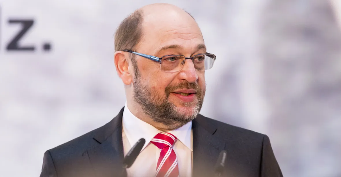 „SPD zničila velká koalice. Schulz nemohl v kampani kousat. A nevyhraje“