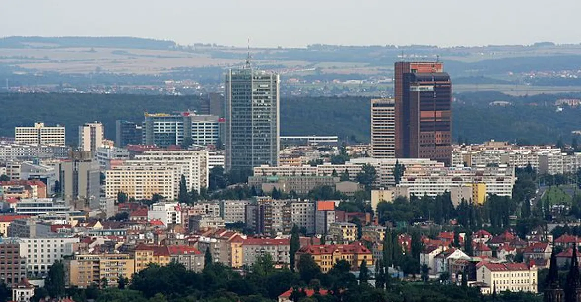 Praha chce být sídlem bankovní agentury. Komise se ptá na školky a lékaře
