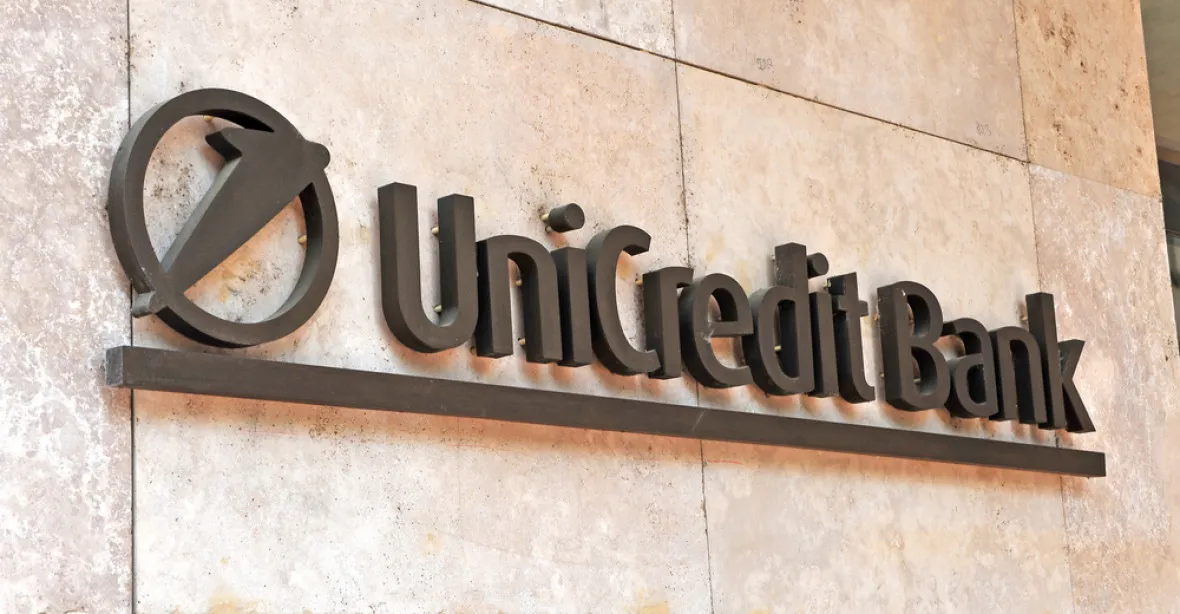 Unicredit po třech dnech zprovoznilo internetové bankovnictví, šlo o největší výpadek u nás