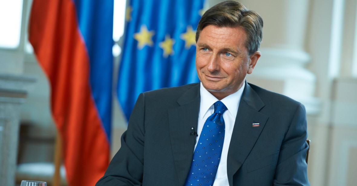 První kolo prezidentských voleb vyhrála stávající hlava Slovinců Pahor