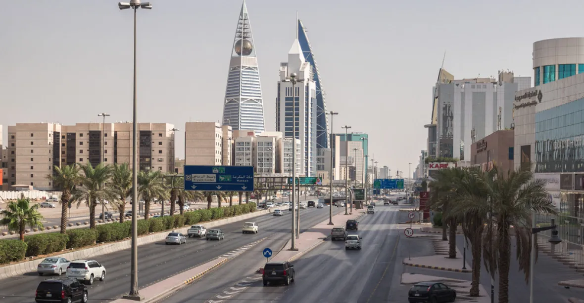 Protikorupční čistka v Saúdské Arábii. Zadrženo bylo 11 princů a desítky ministrů