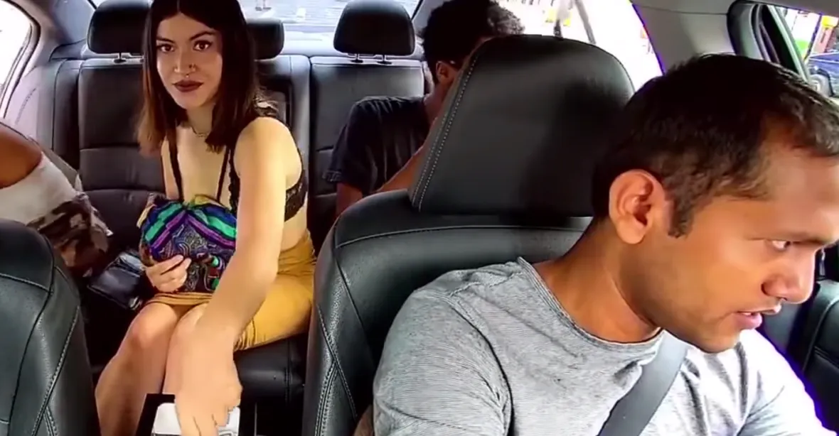 VIDEO: Kráska okradla řidiče Uberu. Nechala se však natočit na kameru