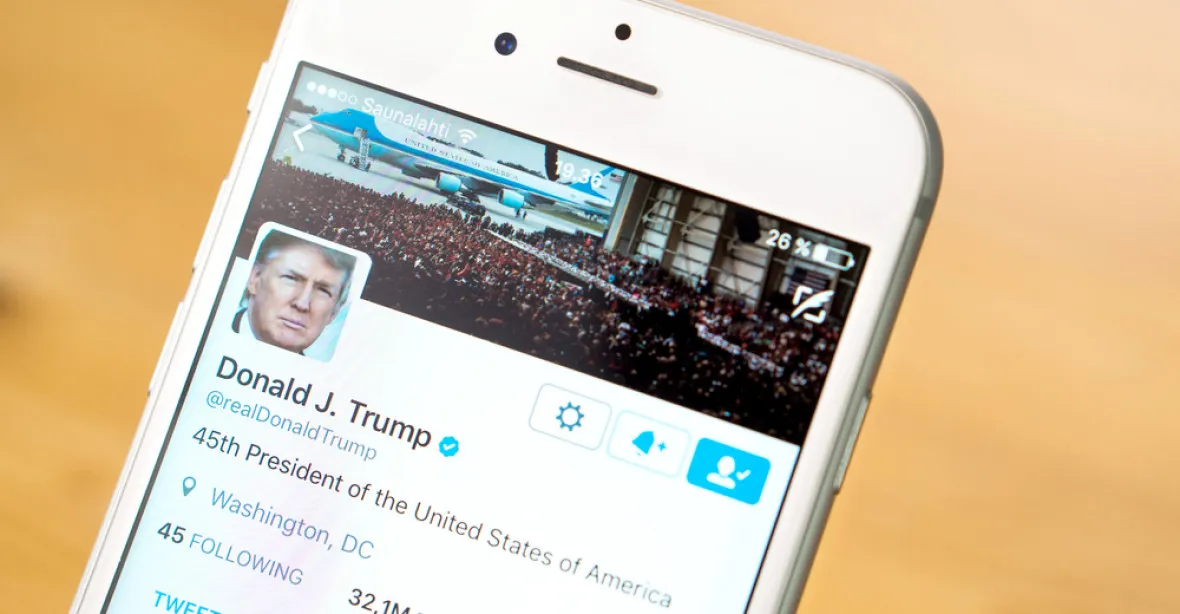 Zákaz tweetování v Pekingu Trumpovi nevadil. Číně poděkoval na Twitteru
