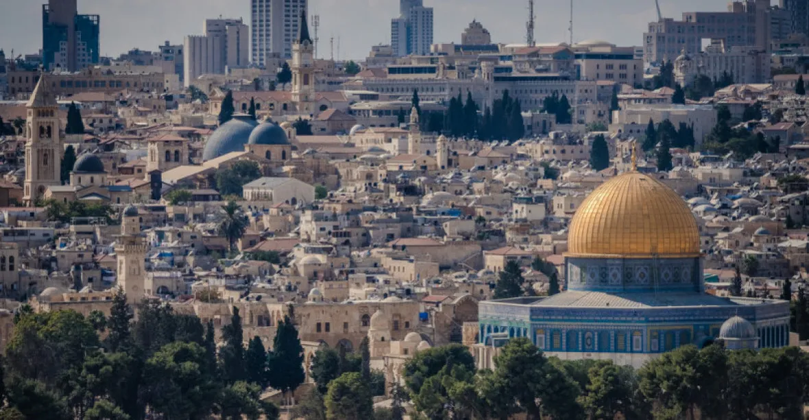 Trump uznal Jeruzalém jako hlavní město Izraele. Palestinci vyšli do ulic