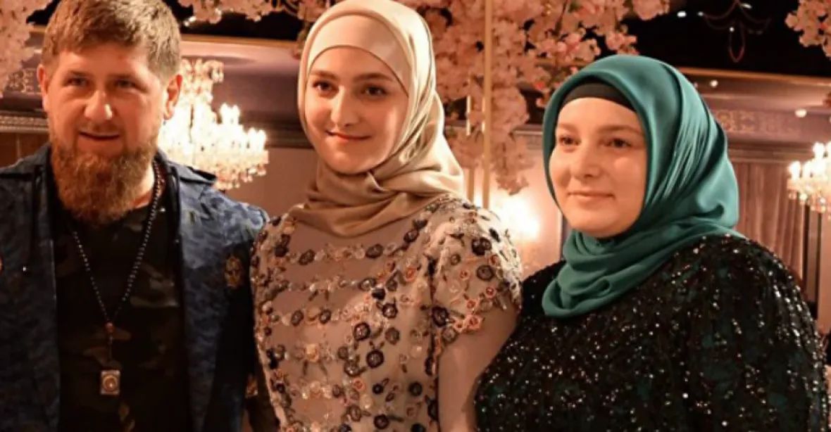 Islám trochu jinak. Dcera čečenského vladaře otevřela butik s erotickým prádlem