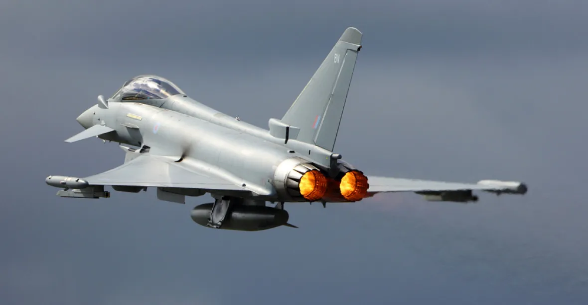 Katar koupí od britské zbrojovky 24 letadel za 6,8 miliardy eur