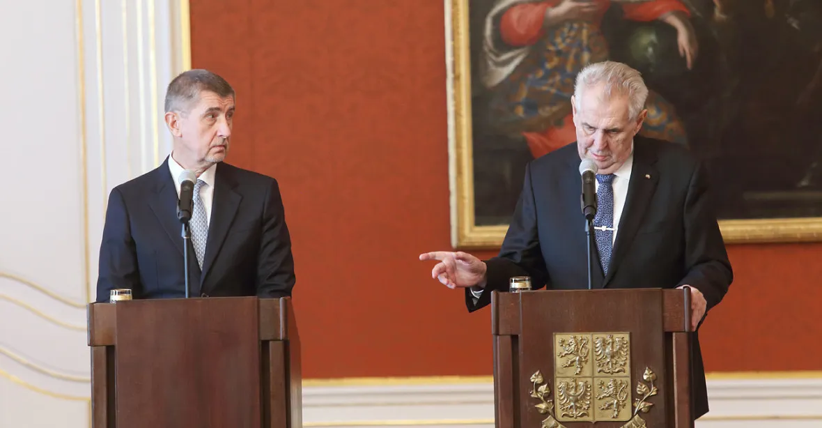 Pakt Zeman-Babiš se potvrdil i při jmenování vlády, píší Slováci