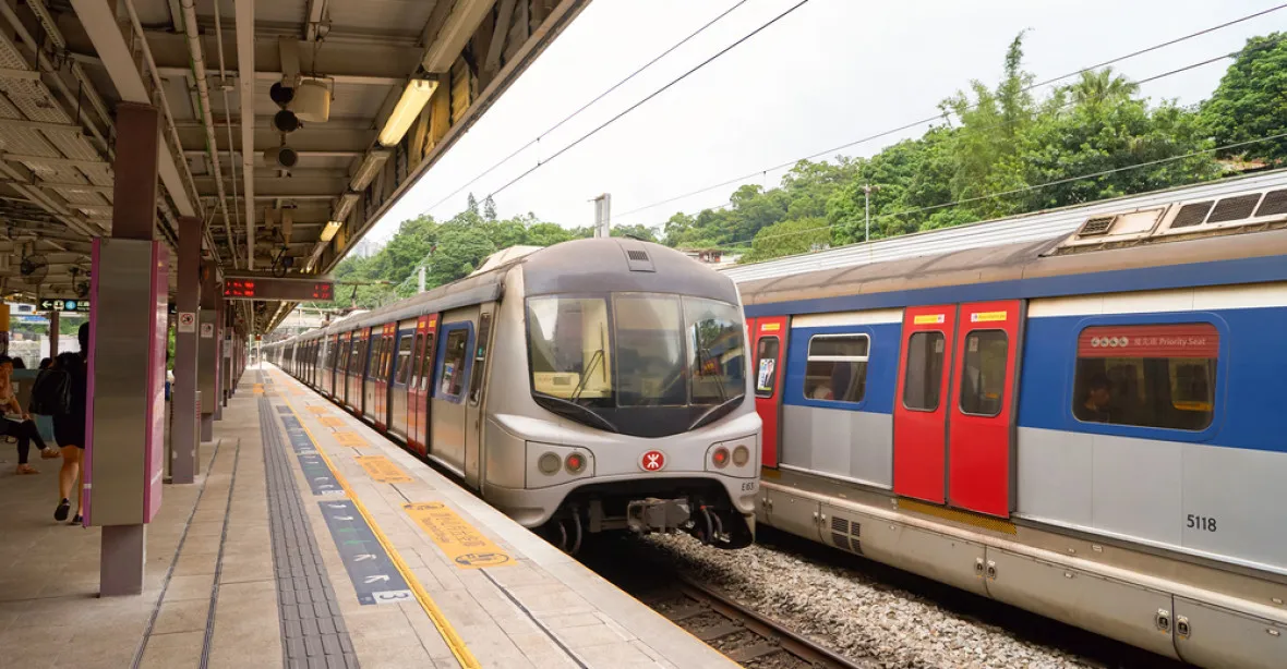 Komunistická Čína rozšiřuje vliv i na část nádraží v Hongkongu