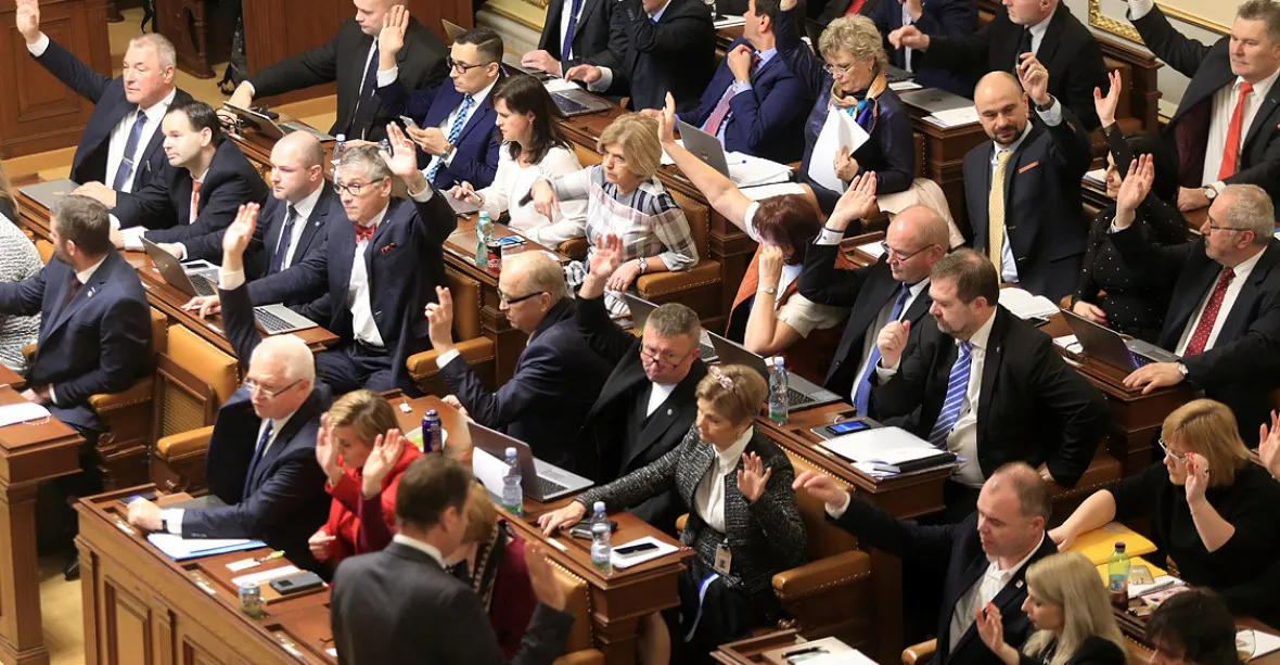 Sněmovna obměnila správní i dozorčí radu VZP, ANO získá většinu