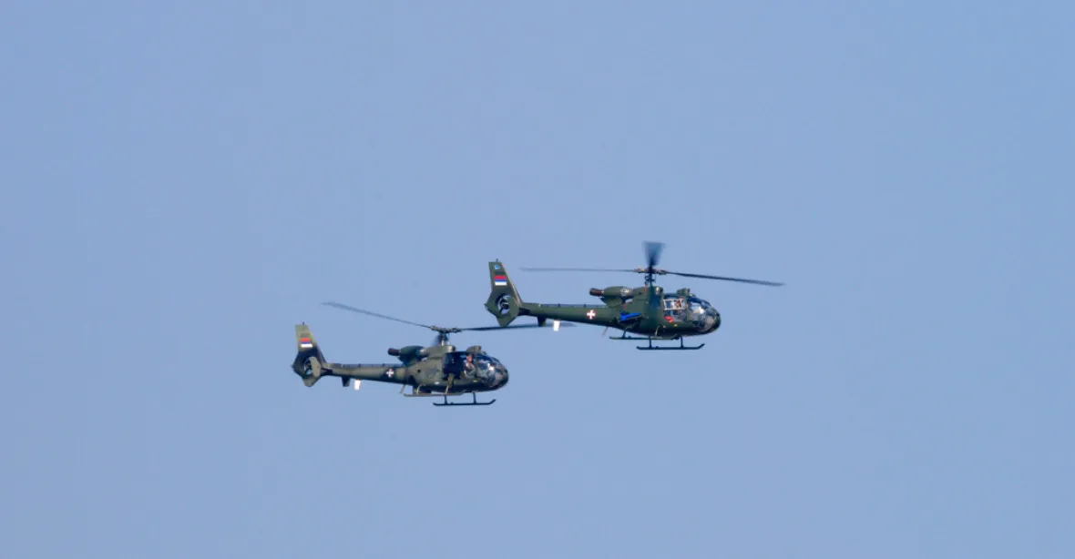Ve Francii se srazily dva vojenské vrtulníky. Zemřelo 5 lidí
