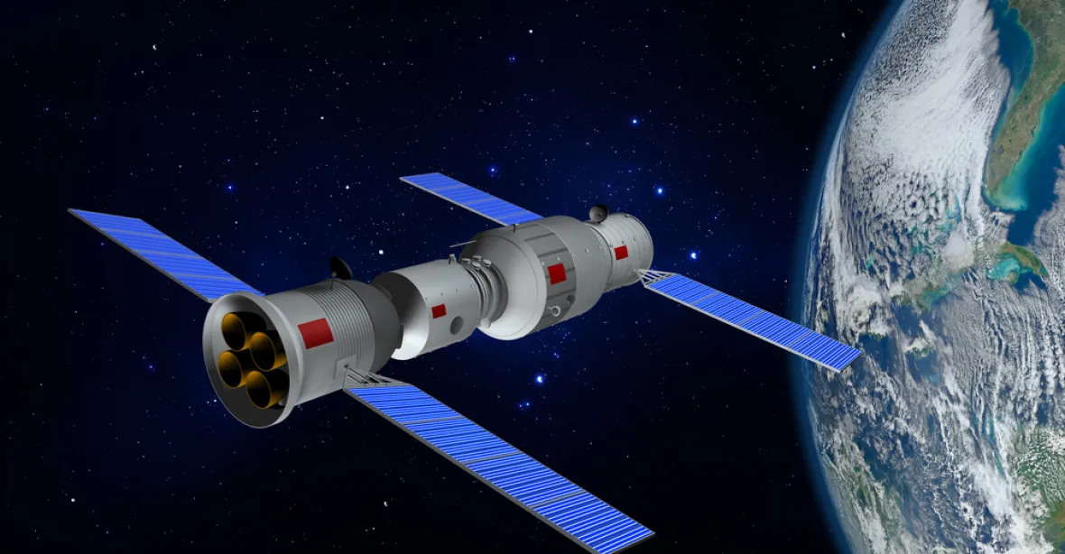 Čínská vesmírná stanice padá k Zemi. Vědci neví, kam dopadne